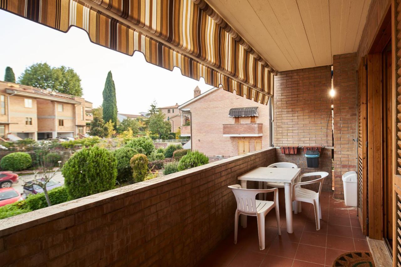 Ferienwohnung Little Brick House On Siena Hills With Balconies Exterior foto